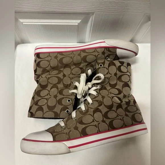 Coach Women Ankle Sneakers Signature Pattern Shoes Size 10 - Picture 1 of 16